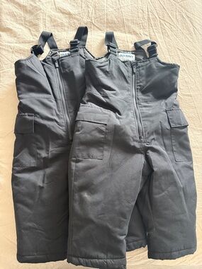 Old Navy Black Insulated Snow Bib Pants for babies